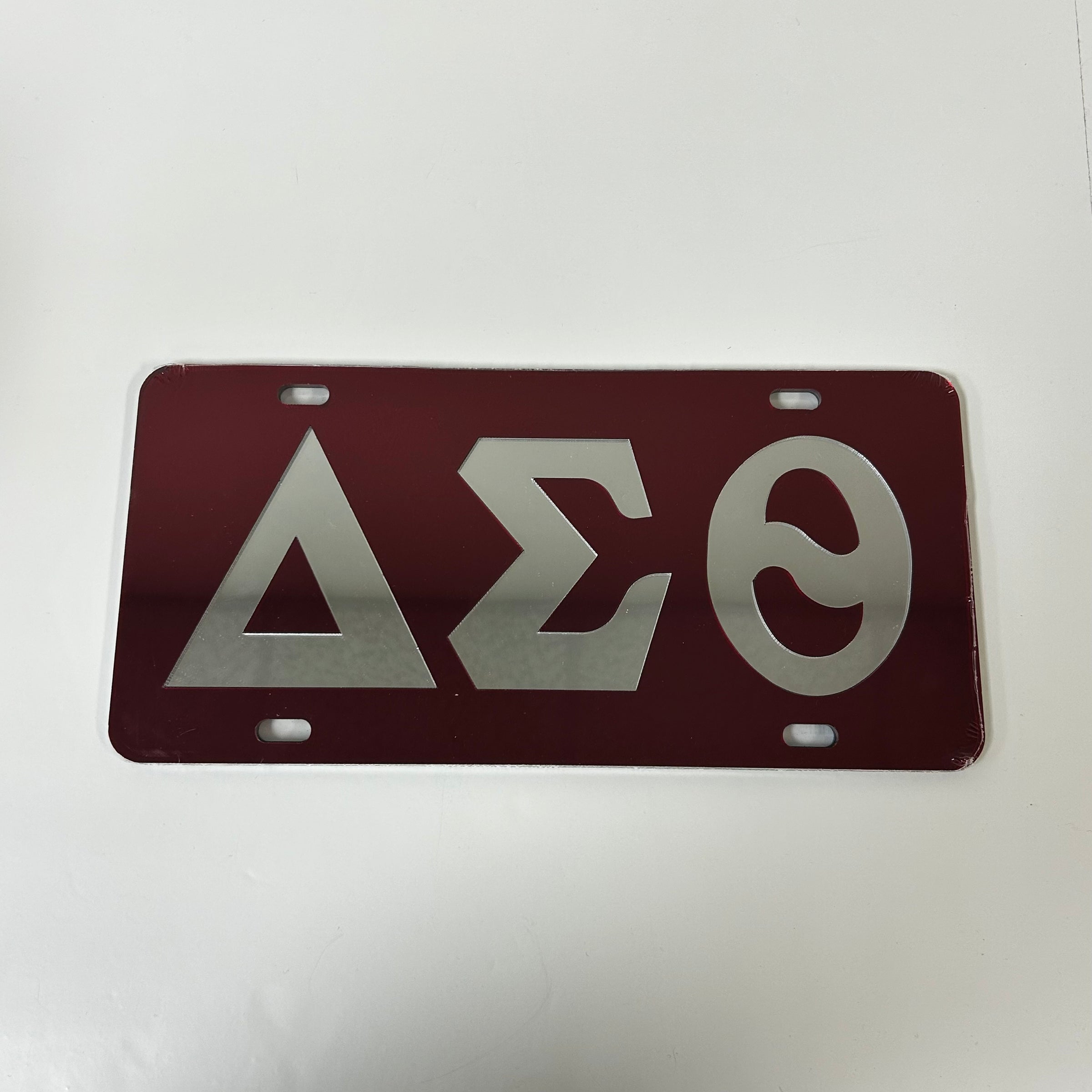 Delta Letters Auto Front Plate Red