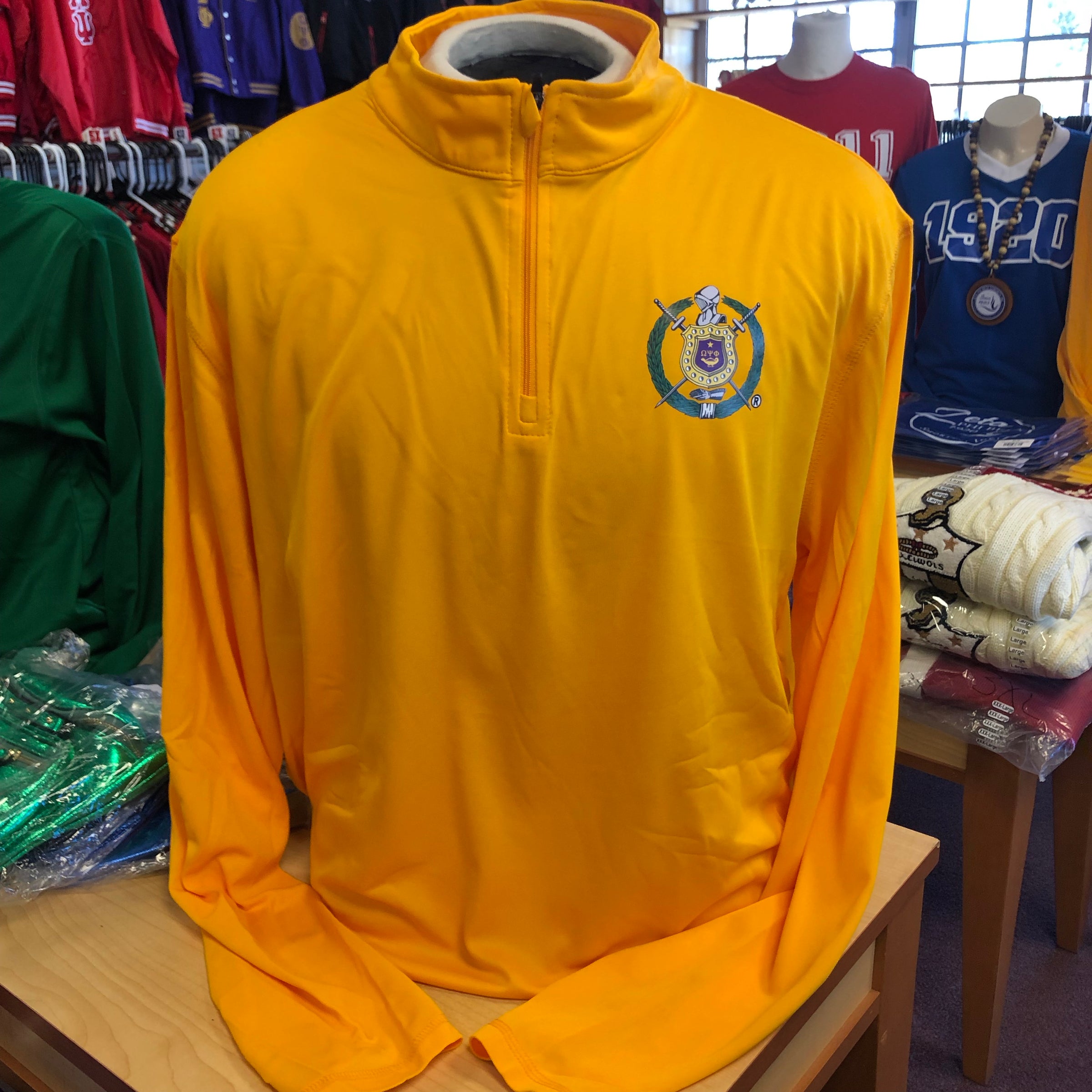Omega Zip Pullover Gold